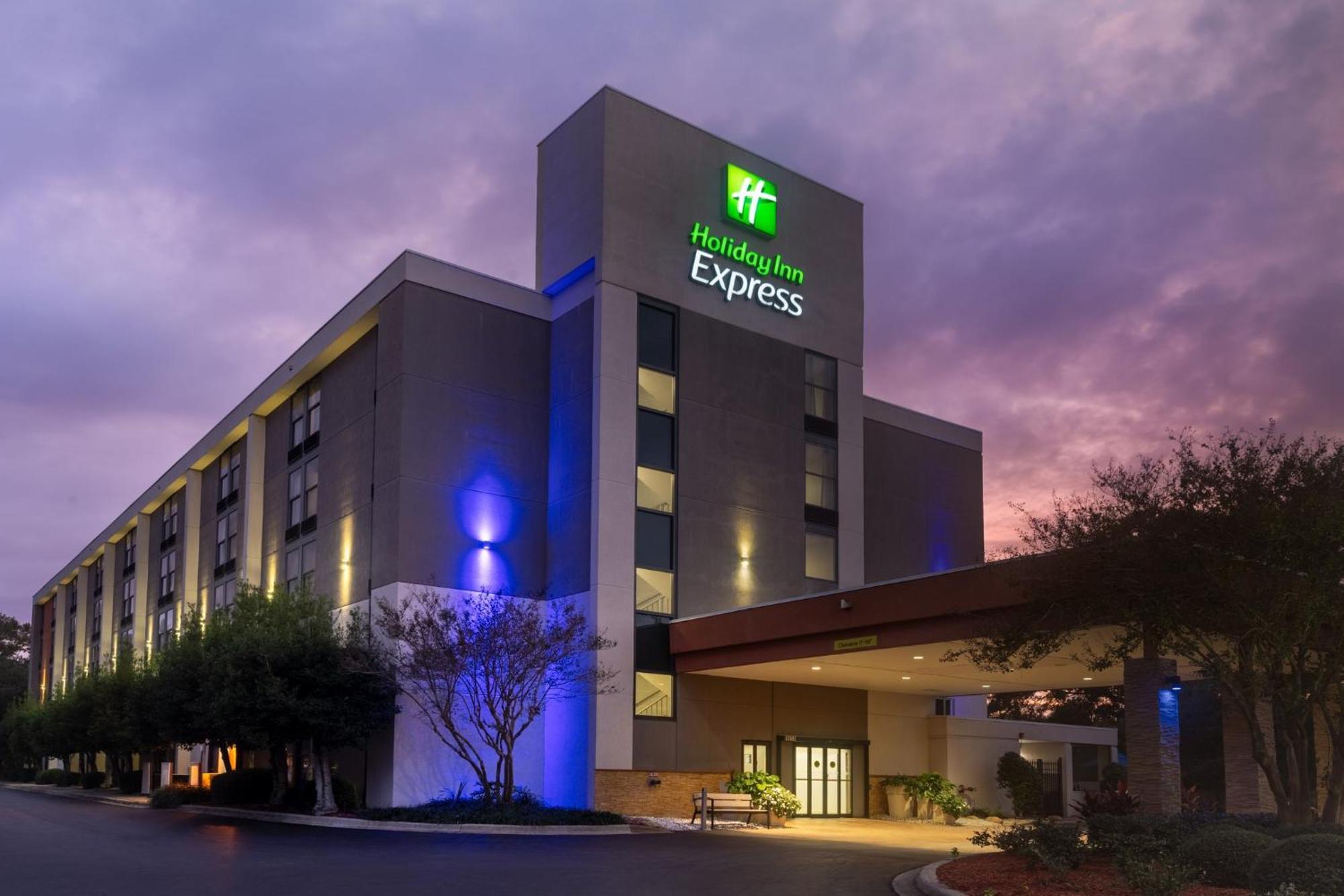 Holiday Inn Express Tallahassee By Ihg Εξωτερικό φωτογραφία