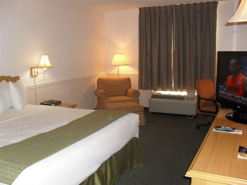 Holiday Inn Express Tallahassee By Ihg Εξωτερικό φωτογραφία