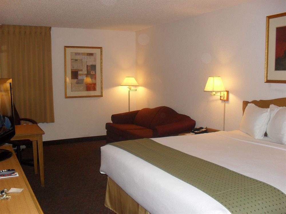 Holiday Inn Express Tallahassee By Ihg Εξωτερικό φωτογραφία